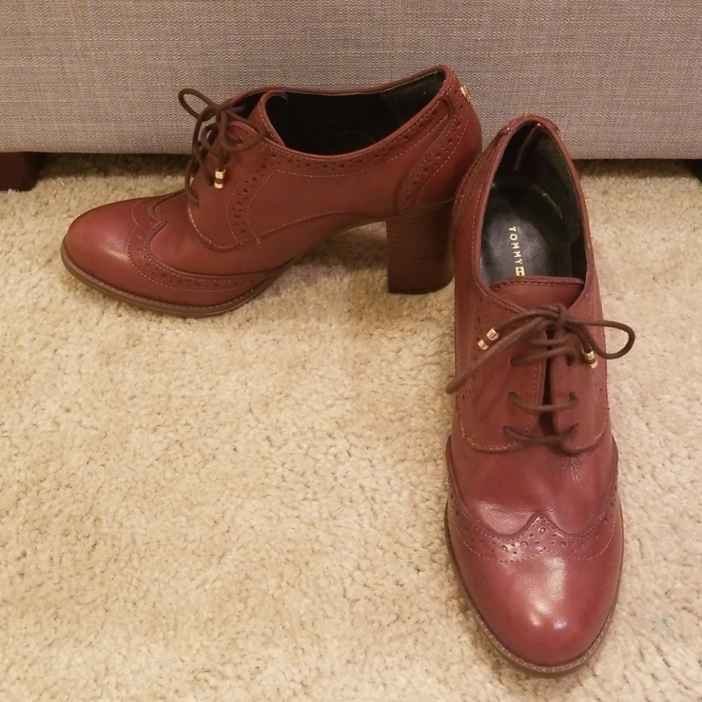 Tommy Hilfiger oxford heels